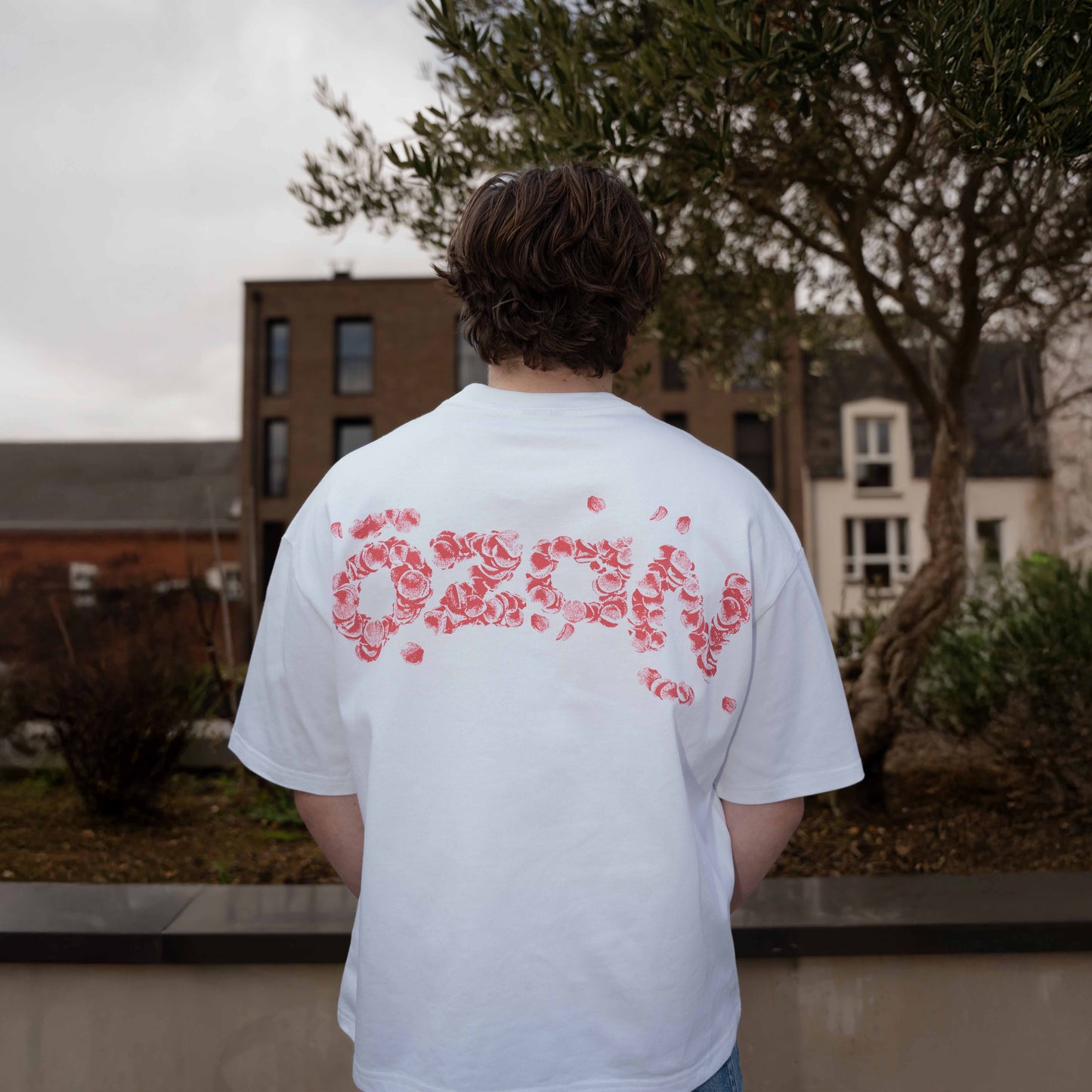 PETALS TEE