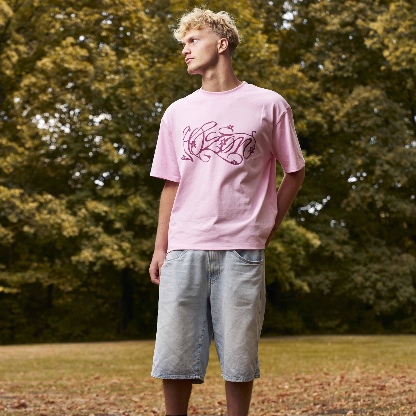 HIBISCUS TEE