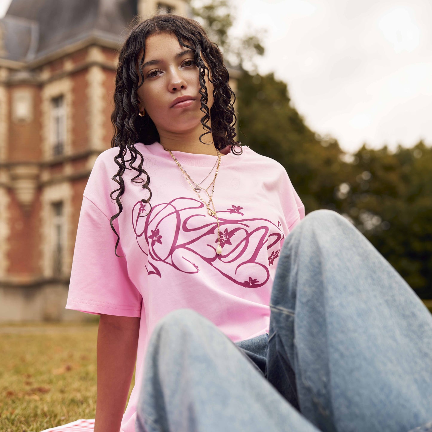 HIBISCUS TEE