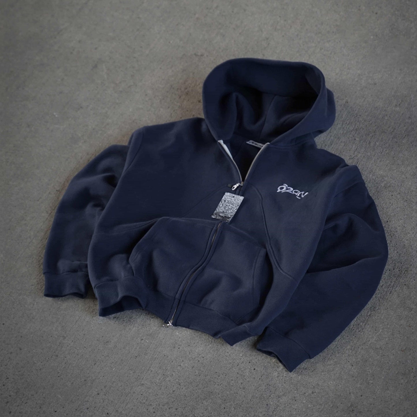 NAVY ZIP-HOODIE (précommande)