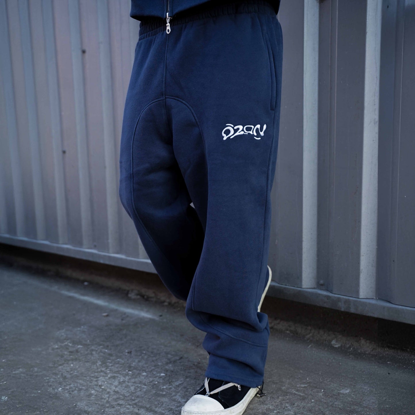 NAVY JOGGER